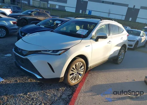 2021 Toyota Venza Limited z USA, uszkodzony, nr VIN JTEAAAAH3MJ082023